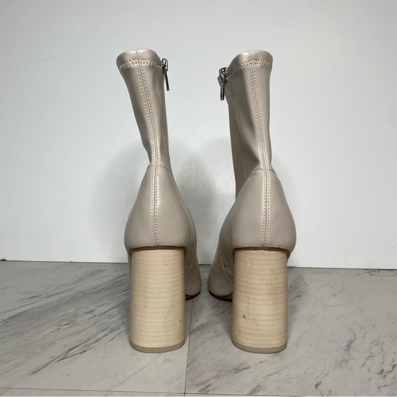 Steve Madden Valyant Pointy Toe Faux Leather Bootie 9M - Picture 3 of 16